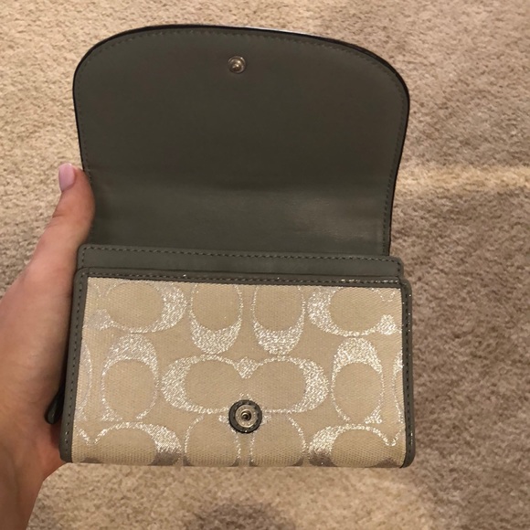 Coach wallet - Picture 7 of 8